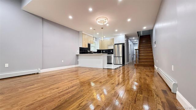 107-29 118th Street, Richmond Hill S., NY 11419