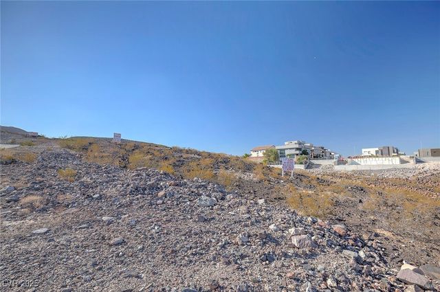 Westridge D, Henderson, NV 89012