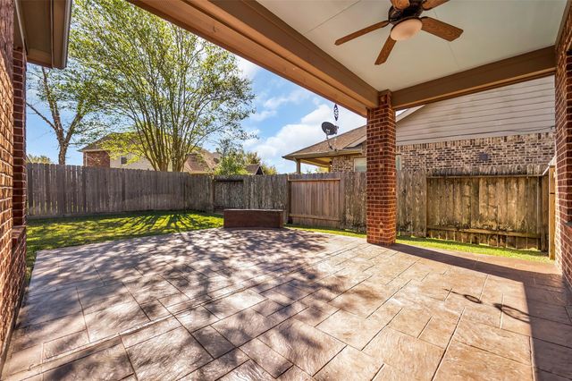 20722 Oakhurst Creek, Porter, TX 77365