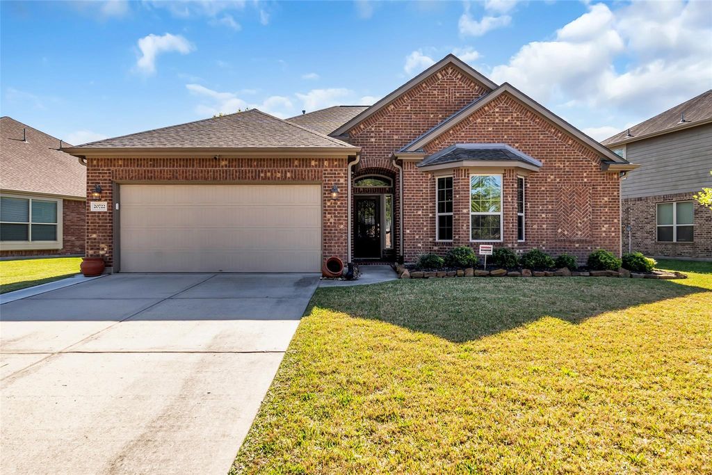 20722 Oakhurst Creek, Porter, TX 77365