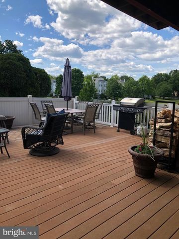 208 BRADLEY CT, Southampton, PA 18966