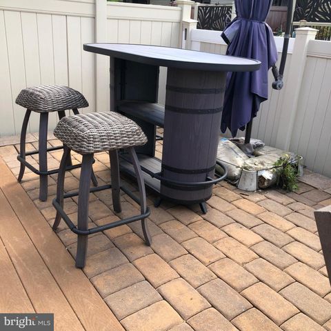 208 BRADLEY CT, Southampton, PA 18966
