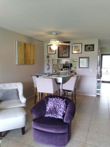 2117 LAKEWOOD CLUB DRIVE S O, St Petersburg, FL 33712