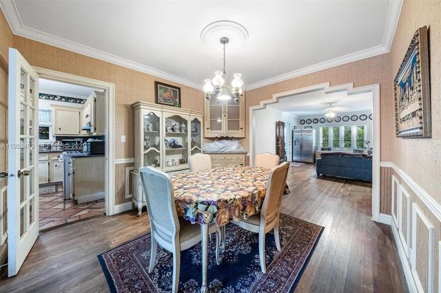 37 NE 44th St, Miami, FL 33137