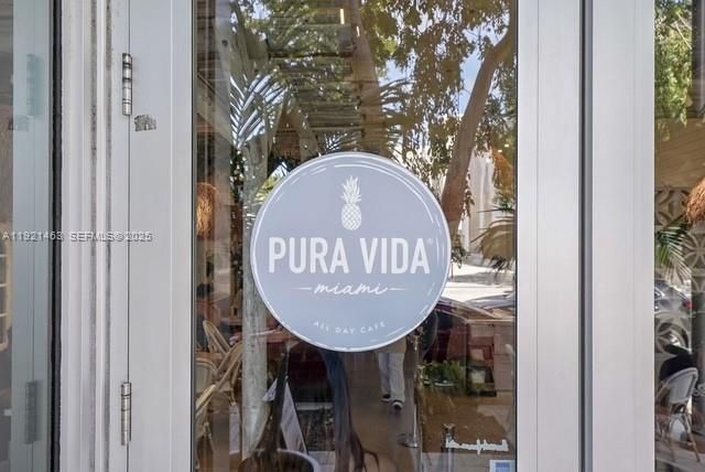 37 NE 44th St, Miami, FL 33137