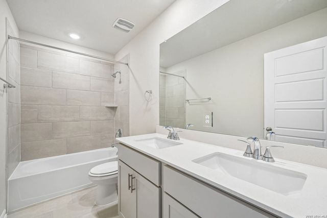 1226 Nikos Hollow, San Antonio, TX 78245
