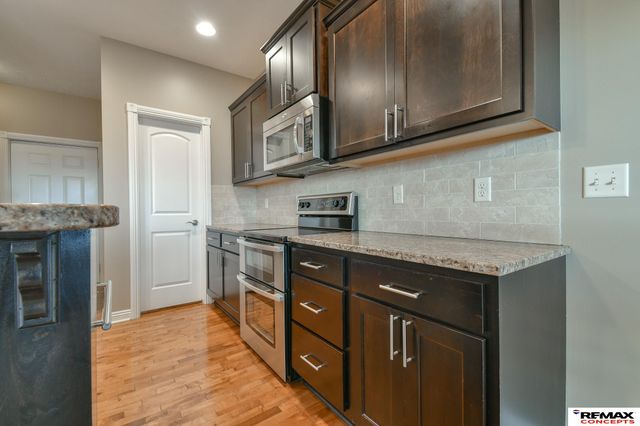 1414 N 95Th Street, Lincoln, NE 68505