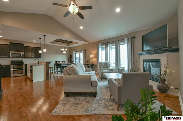 1414 N 95Th Street, Lincoln, NE 68505