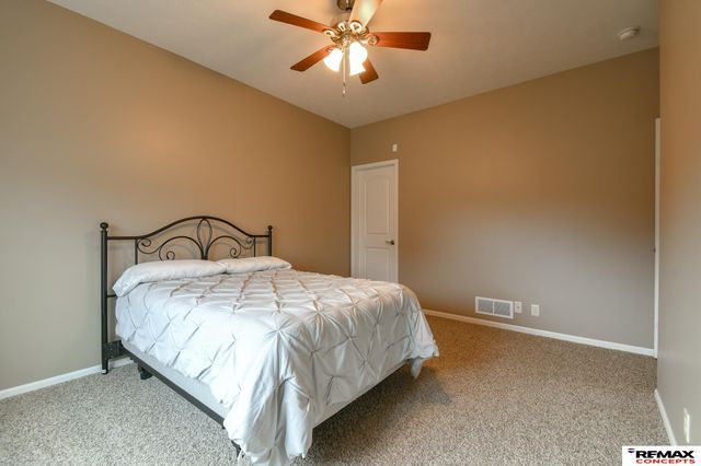 1414 N 95Th Street, Lincoln, NE 68505