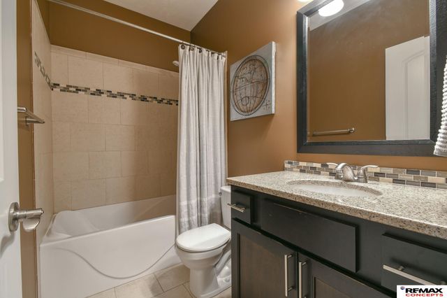 1414 N 95Th Street, Lincoln, NE 68505