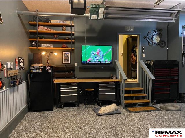 1414 N 95Th Street, Lincoln, NE 68505