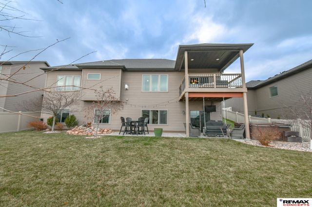 1414 N 95Th Street, Lincoln, NE 68505