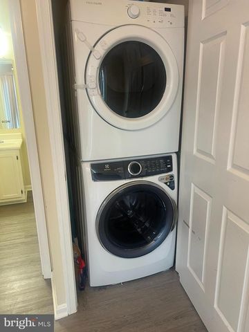 2753 BIXBY RD, Woodbridge, VA 22193