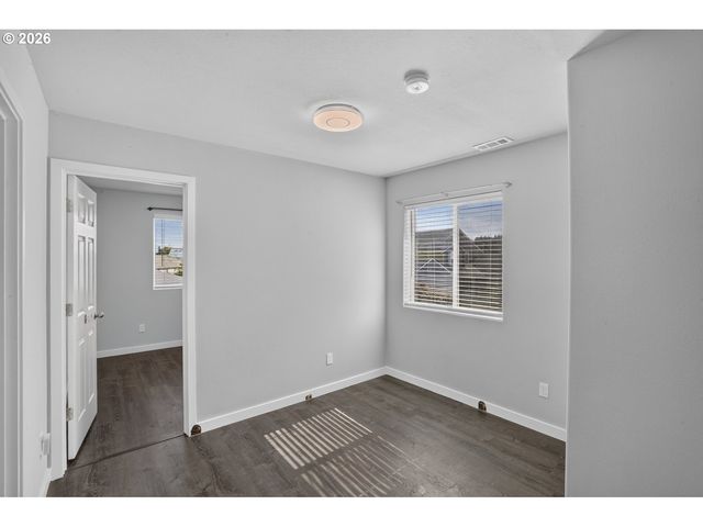 34484 VAIL Ct, St Helens, OR 97051