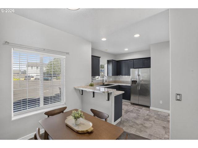 34484 VAIL Ct, St Helens, OR 97051