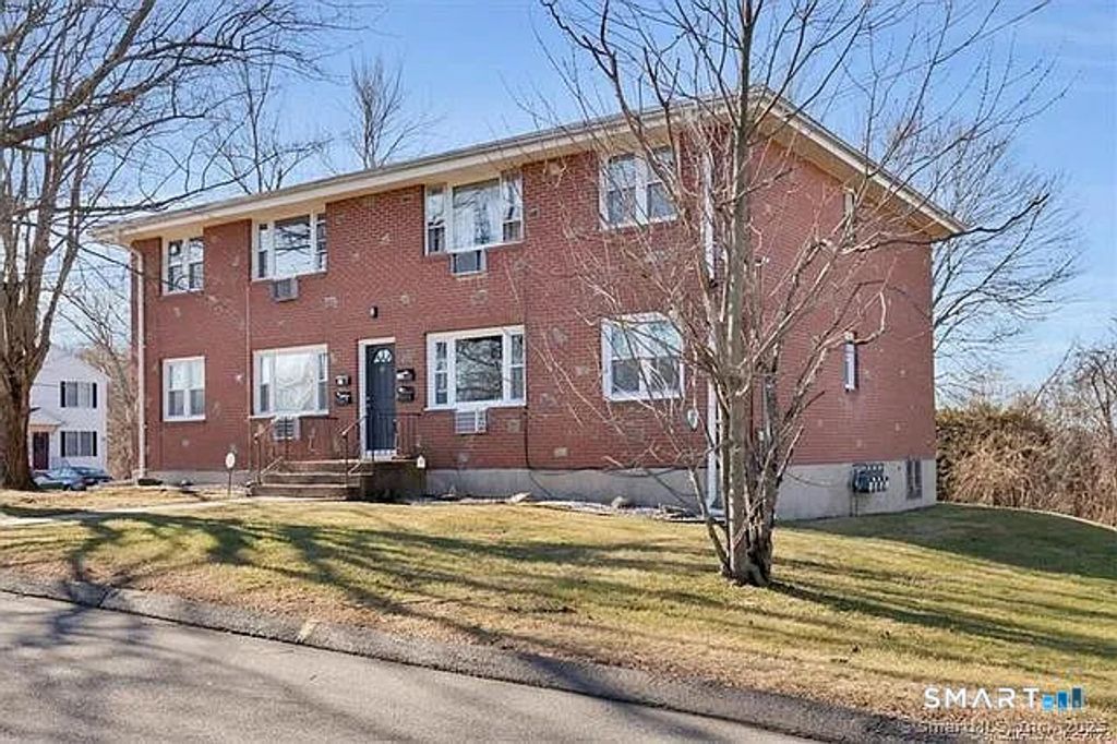 63 Maynard Street, Middletown, CT 06457