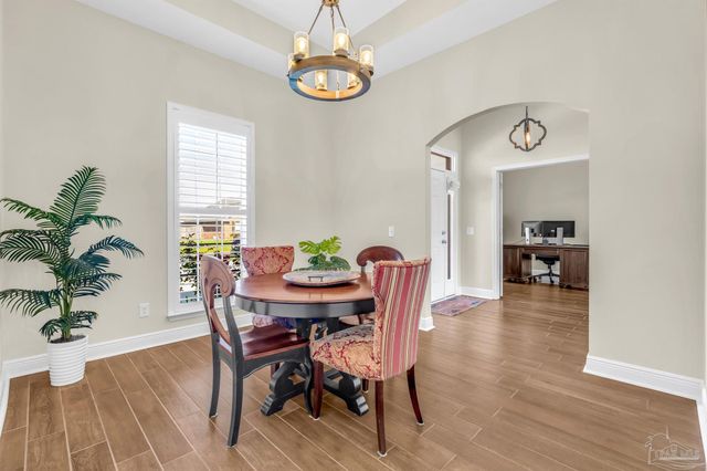 7760 Fieldcrest Ct, Pensacola, FL 32526