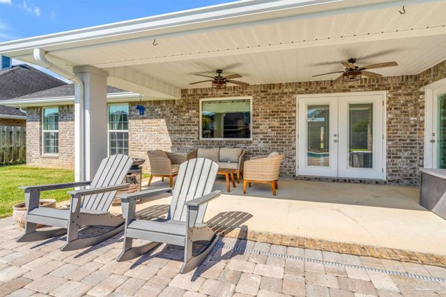 7760 Fieldcrest Ct, Pensacola, FL 32526