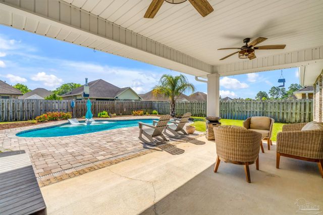 7760 Fieldcrest Ct, Pensacola, FL 32526