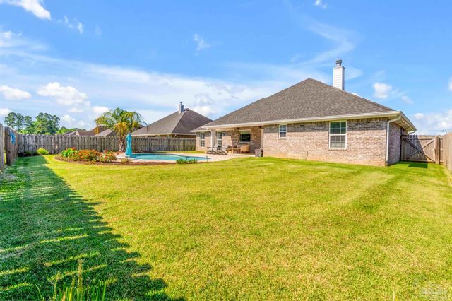 7760 Fieldcrest Ct, Pensacola, FL 32526