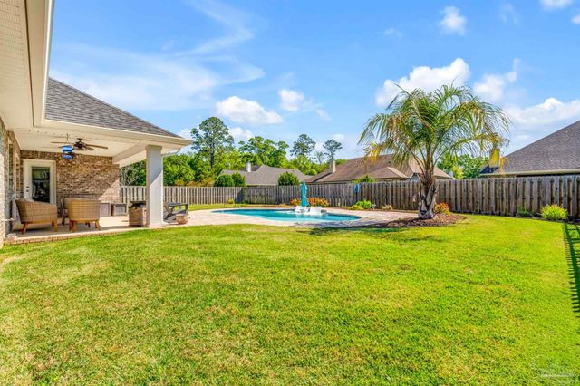 7760 Fieldcrest Ct, Pensacola, FL 32526