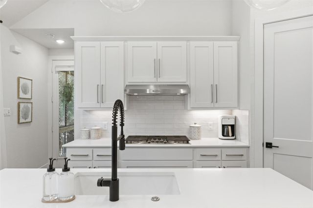 1014 Lime Gruene, New Braunfels, TX 78130
