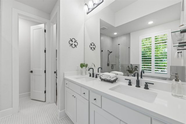 1014 Lime Gruene, New Braunfels, TX 78130