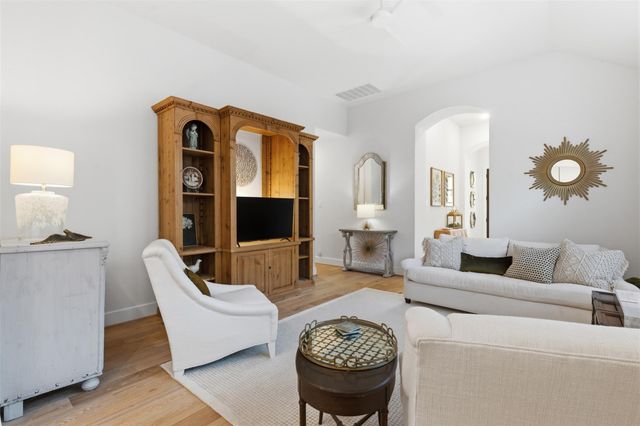 1014 Lime Gruene, New Braunfels, TX 78130