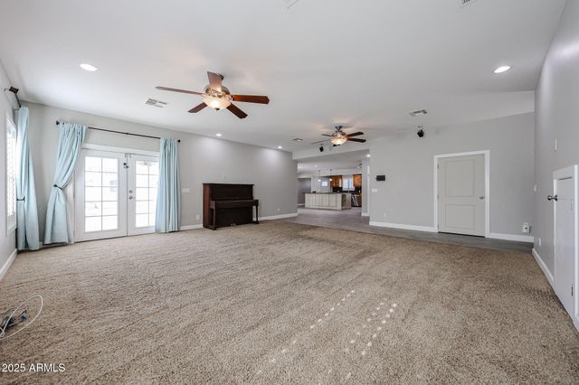 713 E 6TH Place, Mesa, AZ 85203