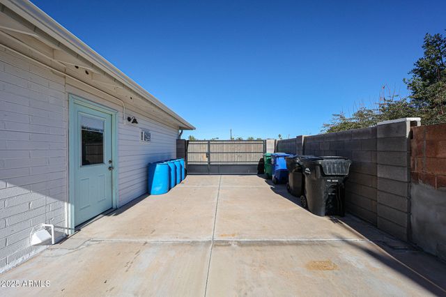 713 E 6TH Place, Mesa, AZ 85203