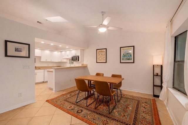3953 NW 7TH PLACE, Gainesville, FL 32607