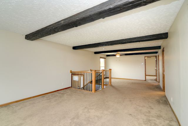 1070 CENTER Drive, South Elgin, IL 60177