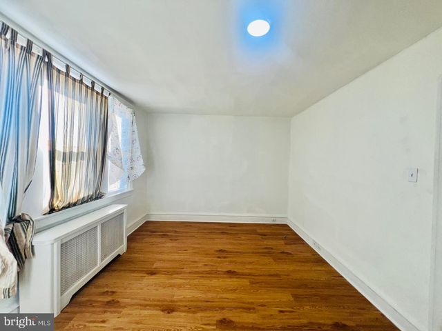 559 E CHELTENHAM AVE, Philadelphia, PA 19120