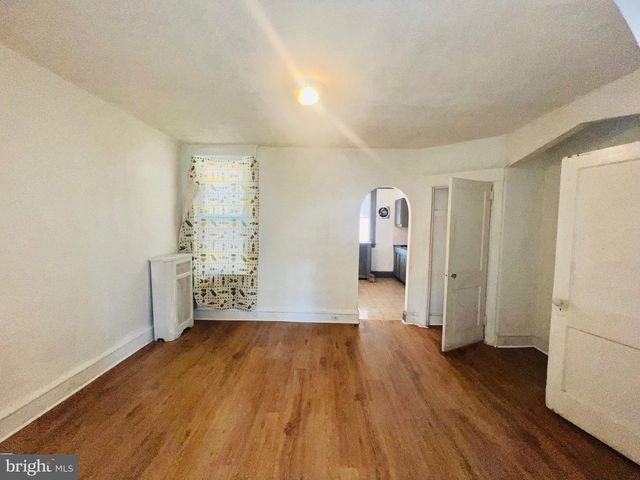 559 E CHELTENHAM AVE, Philadelphia, PA 19120