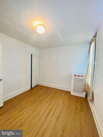 559 E CHELTENHAM AVE, Philadelphia, PA 19120