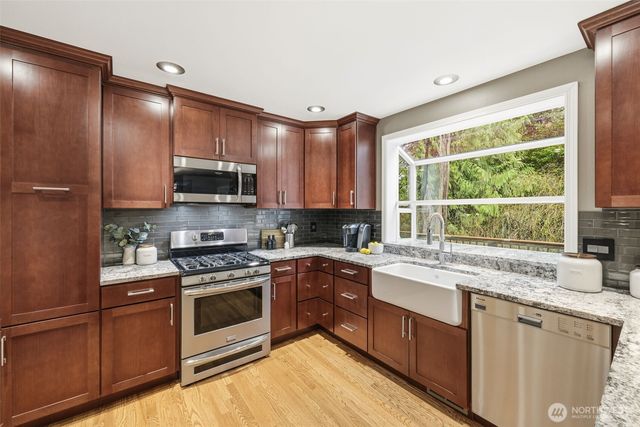 27032 NE Dorothy Street, Duvall, WA 98019