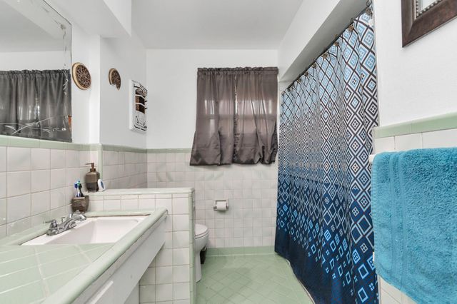1105 Soren Lane, Houston, TX 77076