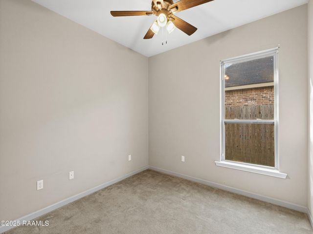 412 Magnolia Knee Drive, Carencro, LA 70520