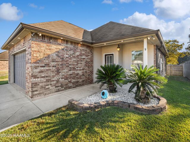 412 Magnolia Knee Drive, Carencro, LA 70520