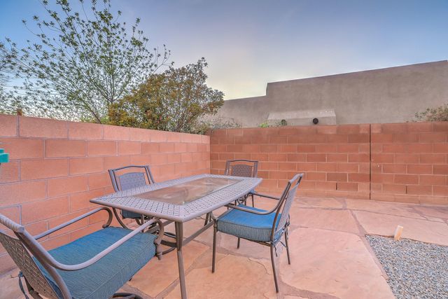 2447 Treviso Drive SE, Rio Rancho, NM 87124