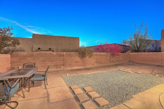 2447 Treviso Drive SE, Rio Rancho, NM 87124