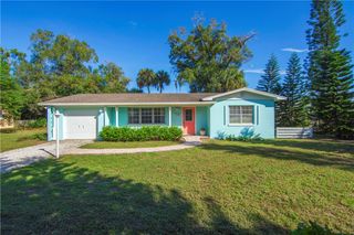 2046 50th Avenue, Vero Beach, FL 32966
