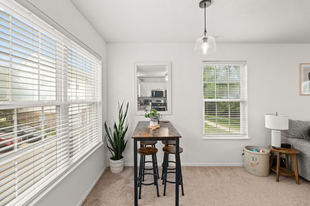 15226 Greenbelt Drive, Urbandale, IA 50323