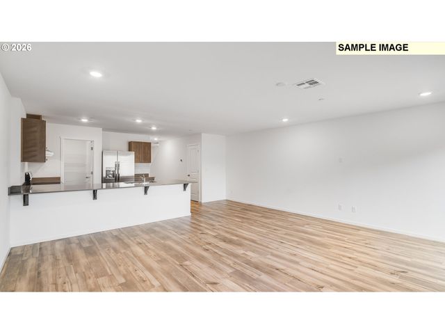 1474 LAURA VISTA DR Dr Nw, Albany, OR 97321