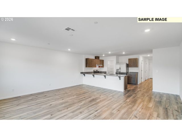 1474 LAURA VISTA DR Dr Nw, Albany, OR 97321
