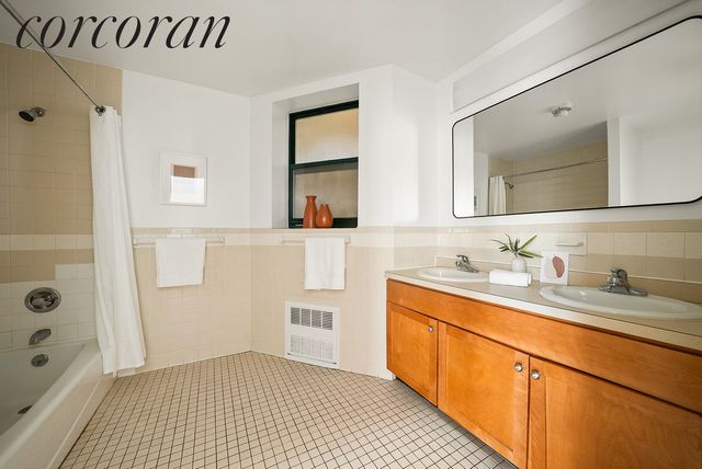 313 W 143rd St Apt 2A, New York City, NY 10030