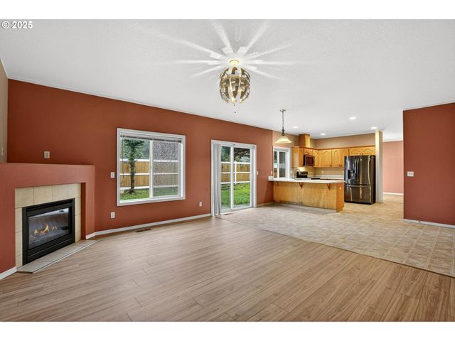 8907 Ne 84TH St, Vancouver, WA 98662