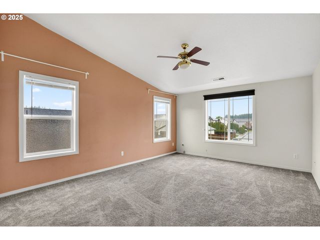 8907 Ne 84TH St, Vancouver, WA 98662