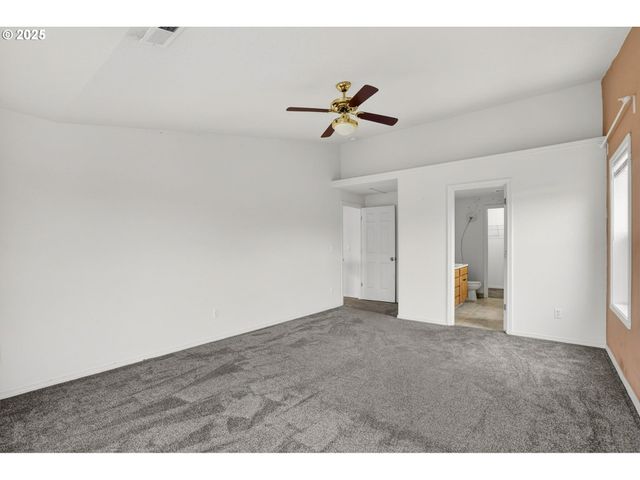 8907 Ne 84TH St, Vancouver, WA 98662