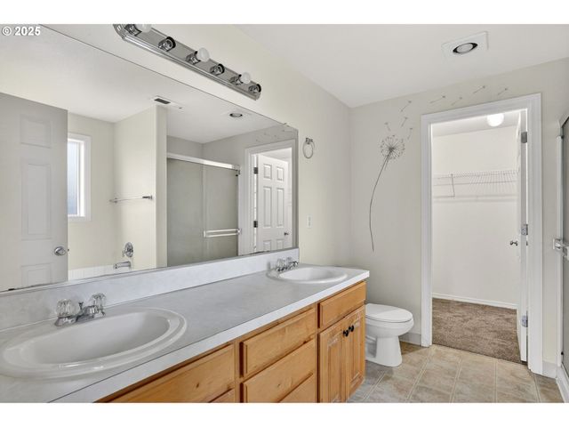 8907 Ne 84TH St, Vancouver, WA 98662